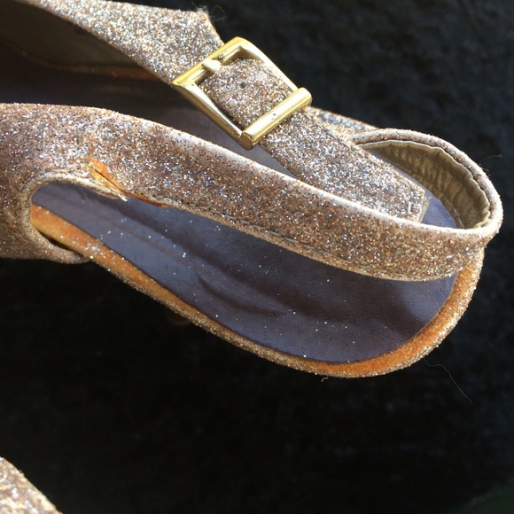 Madden Girl gold glitter platform peep toe heels - Picture 8 of 8